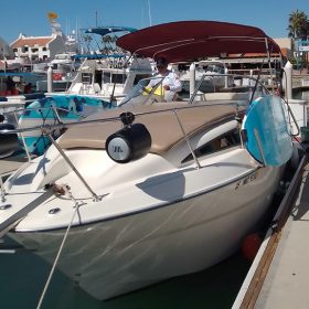 Camila Yacht - Cabo San Lucas Tour